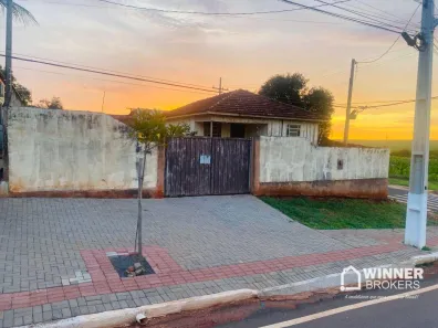 Lote/Terreno à venda, 300m² no Vila Soledad, Ângulo
