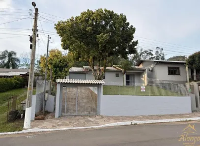 Casa com 3 Quartos à venda, 138m² no , Picada Café