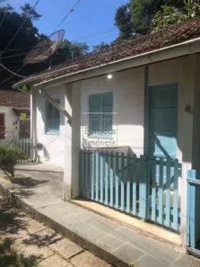 Casa com 2 Quartos para alugar, 40m² no Centro, Petrópolis