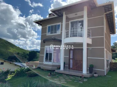 Casa de Condomínio com 4 Quartos à venda, 249m² no Vargem Grande, Teresópolis