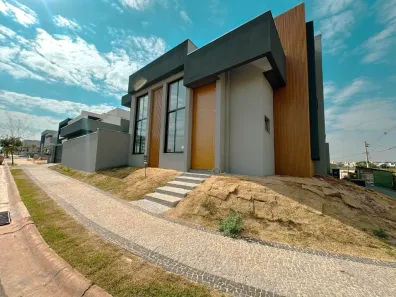 Sobrado com 3 Quartos à venda, 261m² no Parque Brasil 500, Paulínia