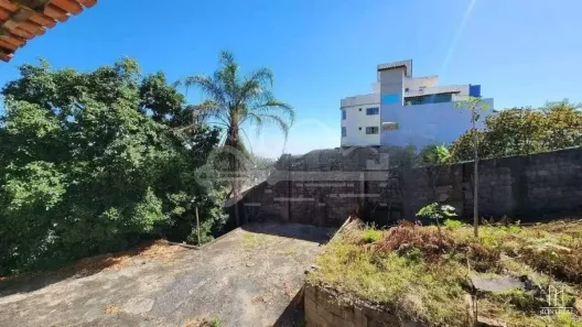 Lote/Terreno à venda, 1440m² no Ouro Preto, Belo Horizonte