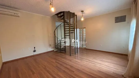 Sobrado com 3 Quartos para venda ou aluguel, 250m² no Jardim Jacira, Mogi Guaçu