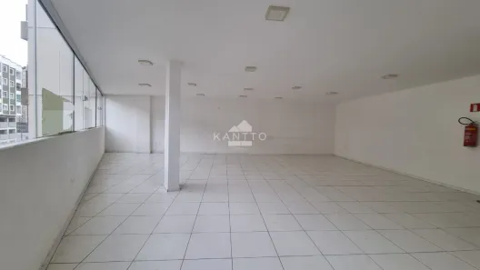 Sala Comercial à venda, 90m² no São Mateus, Juiz de Fora