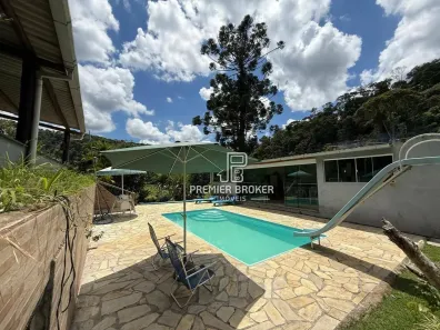 Fazenda/Sítio com 3 Quartos à venda, 76m² no Colônia Alpina, Teresópolis