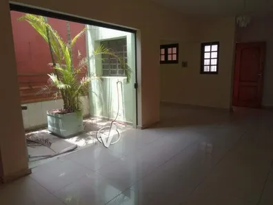 Casa com 3 Quartos à venda, 10m² no Centro, Pindamonhangaba