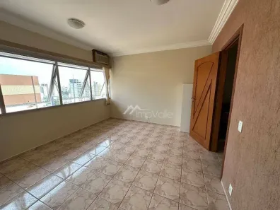 Sala Comercial à venda, 30m² no Centro, São José dos Campos