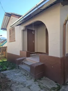 Casa com 3 Quartos à venda, 100m² no Valparaíso, Petrópolis