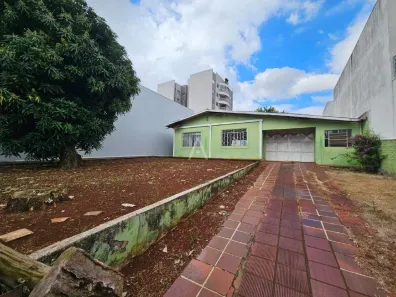 Lote/Terreno à venda, 600m² no Parque São Paulo, Cascavel