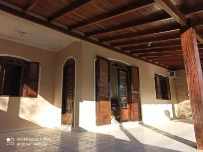 Casa com 4 Quartos à venda, 274m² no Carianos, Florianópolis