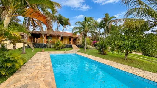 Fazenda/Sítio com 3 Quartos à venda, 450m² no Chácara dos Pinhais, Boituva