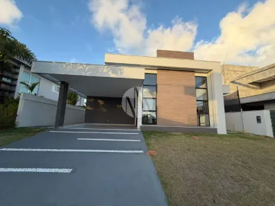 Casa com 4 Quartos à venda, 235m² no Pium (Distrito Litoral), Parnamirim