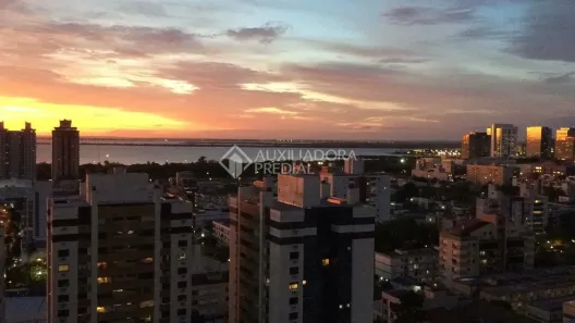 Apartamento com 3 Quartos à venda, 120m² no Menino Deus, Porto Alegre
