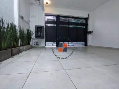Casa com 3 Quartos à venda, 139m² no Vila Romana, São Paulo