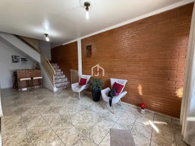 Sobrado com 3 Quartos à venda, 150m² no Residencial Sítio Santo Antônio, Taubaté