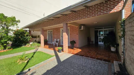 Casa com 5 Quartos à venda, 197m² no Centro, Balneário Camboriú