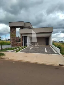 Casa com 3 Quartos para alugar, 204m² no Jardim Recanto das Águas, Nova Odessa