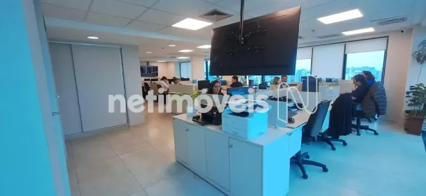 Sala Comercial para alugar, 172m² no Indianópolis, São Paulo