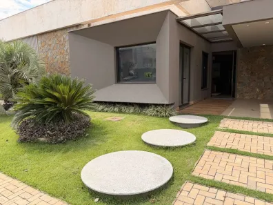 Casa de Condomínio com 4 Quartos à venda, 351m² no Residencial Damha III, Campo Grande