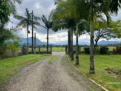 Casa com 2 Quartos à venda, 80m² no Rio Bonito (Pirabeiraba), Joinville
