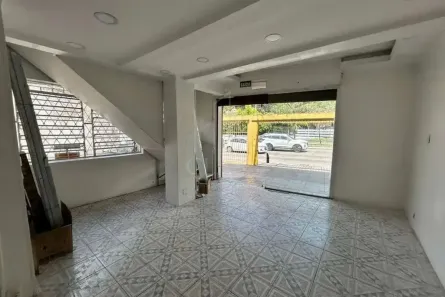 Ponto Comercial para alugar, 129m² no Teresópolis, Porto Alegre