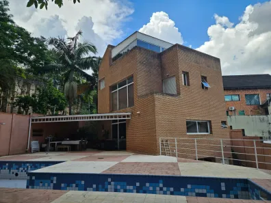 Sobrado com 3 Quartos à venda, 336m² no Parque dos Príncipes, São Paulo