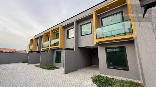 Sobrado com 3 Quartos à venda, 80m² no Cidade Industrial, Curitiba