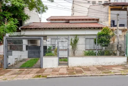 Casa com 3 Quartos à venda, 300m² no Boa Vista, Porto Alegre
