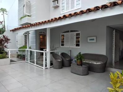 Casa com 3 Quartos à venda, 460m² no Caminho das Árvores, Salvador