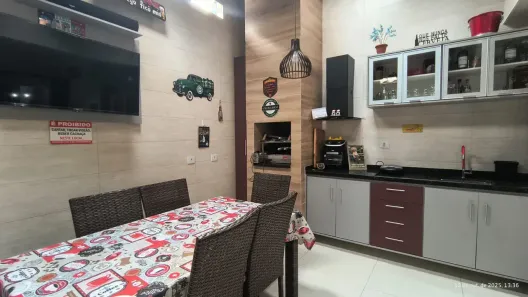 Sobrado com 4 Quartos à venda, 150m² no Canto do Forte, Praia Grande