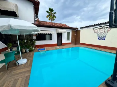 Casa com 4 Quartos à venda, 360m² no Piratininga, Niterói