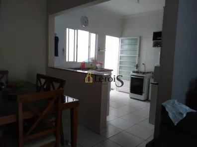 Casa com 3 Quartos à venda, 130m² no Parque Nossa Senhora da Candelária, Itu
