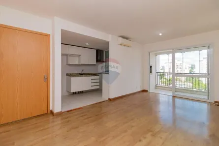 Apartamento com 3 Quartos à venda, 82m² no Passo da Areia, Porto Alegre
