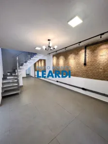 Sobrado com 3 Quartos à venda, 150m² no Indianópolis, São Paulo