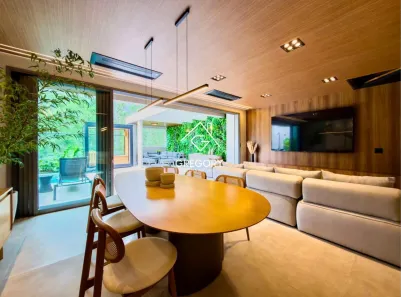 Casa de Condomínio com 3 Quartos à venda, 199m² no Tamboré, Santana de Parnaíba