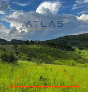 Lote/Terreno à venda, 600m² no Maracanã, Atibaia