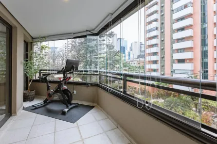 Apartamento com 3 Quartos à venda, 150m² no Jardim Europa, São Paulo