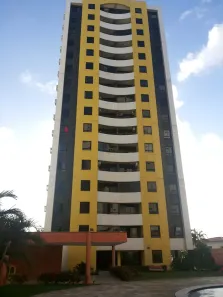 Apartamento com 2 Quartos para alugar, 56m² no Candelária, Natal