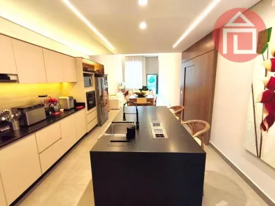 Casa de Condomínio com 3 Quartos à venda, 185m² no Residencial e Comercial Ille de France, Bragança Paulista