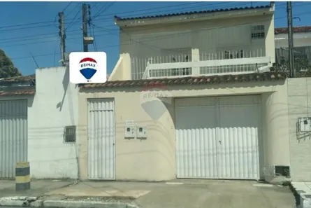 Casa com 7 Quartos à venda, 360m² no Santa Lúcia, Maceió