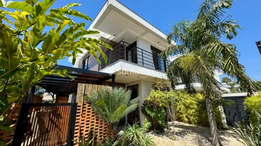 Casa com 3 Quartos à venda, 141m² no Campeche, Florianópolis