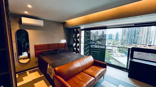 Apartamento com 1 Quarto para alugar, 28m² no Jardim das Acácias, São Paulo
