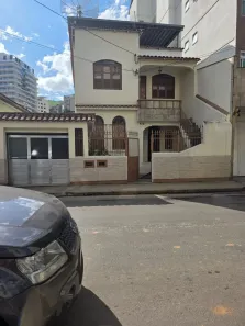 Casa com 4 Quartos para alugar, 102m² no São Mateus, Juiz de Fora
