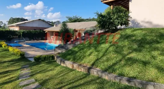Fazenda/Sítio com 4 Quartos à venda, 1200m² no , Mairiporã