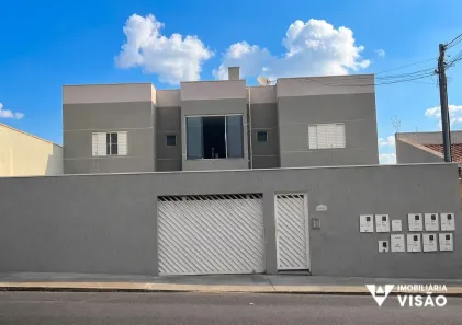 Apartamento com 2 Quartos para alugar, 48m² no Santa Maria, Uberaba