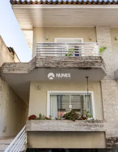 Sobrado com 3 Quartos à venda, 243m² no Vila Campesina, Osasco