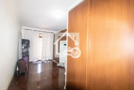 Casa com 4 Quartos à venda, 252m² no Jardim Cristiane, Santo André