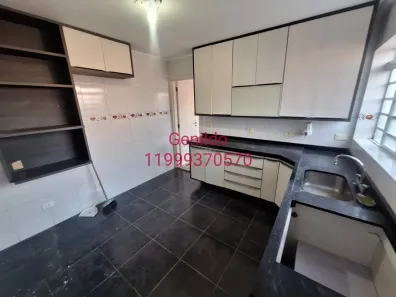 Sobrado com 3 Quartos para alugar, 150m² no Vila Gomes, São Paulo