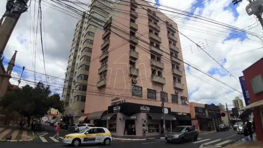 Sala Comercial para alugar, 440m² no Centro, Araraquara