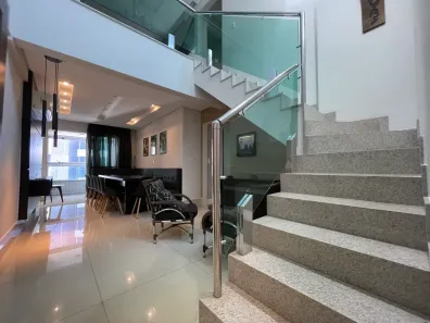 Cobertura com 3 Quartos para alugar, 260m² no Zona 01, Maringá